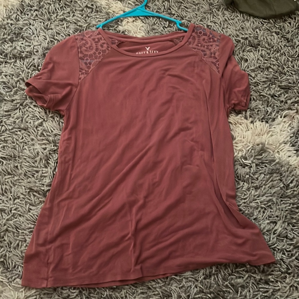 Soft and sexy american eagle top (xs)
